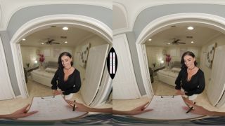 Venus Valencia - Sexy Client Venus Valencia wants a price drop in exchange for an unforgettable afternoon of sex - VR - Teen