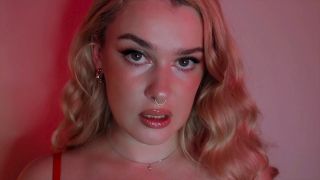 Goddess Lucie – Deepen Your Obsession – Lip Fetish Face Worship.