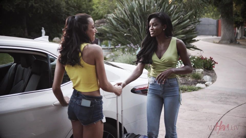 Cinco Estrellas - Kimmy Kimm, Nicole Kitt, Rachel Rivers, Soph...