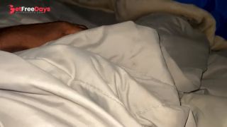 [GetFreeDays.com] I masturbate intensely under the covers until I have a big semen explosion. Adult Clip March 2023