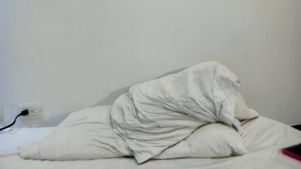 Shemale Webcams Video for April 30, 2020 – 01!!!