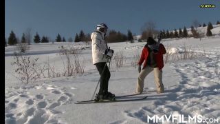 Coco - Kiss - Ich werde im Ski Urlaub vom Riesenschwanz gefickt.mp4 720P - Germany