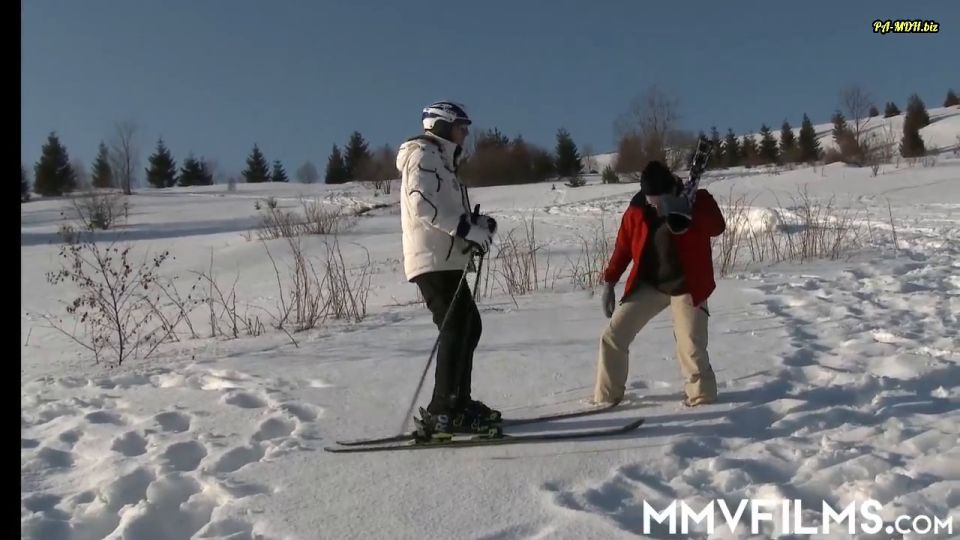 Coco - Kiss - Ich werde im Ski Urlaub vom Riesenschwanz gefickt.mp4 720P - Germany