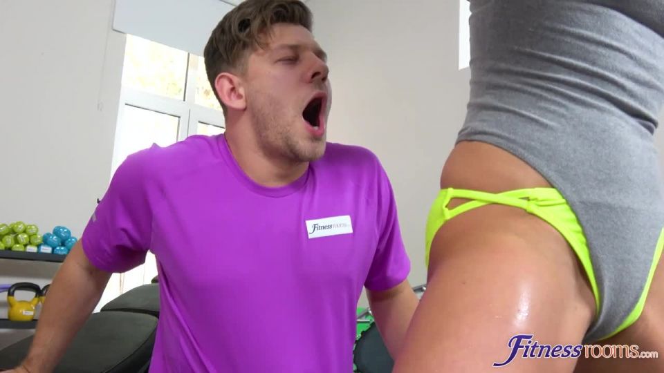 xxx video clip 48 Lindsey Cruz - Fit USA Blonde squirts on gym perv [700.2 MB], gay fart fetish on squirt 