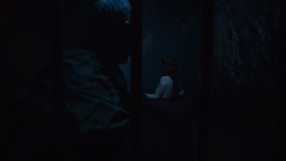 Carice van Houten – Game of Thrones s02e02-04 (2012) HD 1080p!!!