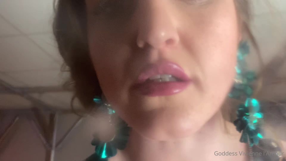 Vlproductionsuk - Vivienne l'Amour Vlproductionsuk - bag and gag you are taken by a brutal leather clad female mercinary she puts a bag over 03-01-2021