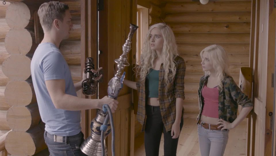 X - Art - Naomi Woods,Piper Perri The Cabin,My Wood - Threesome