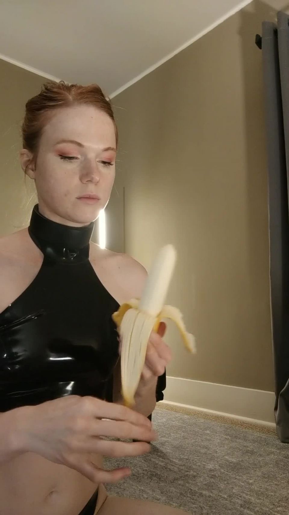 Mbot - mdollbot () Mdollbot - posting the banana video here at request 16-07-2020