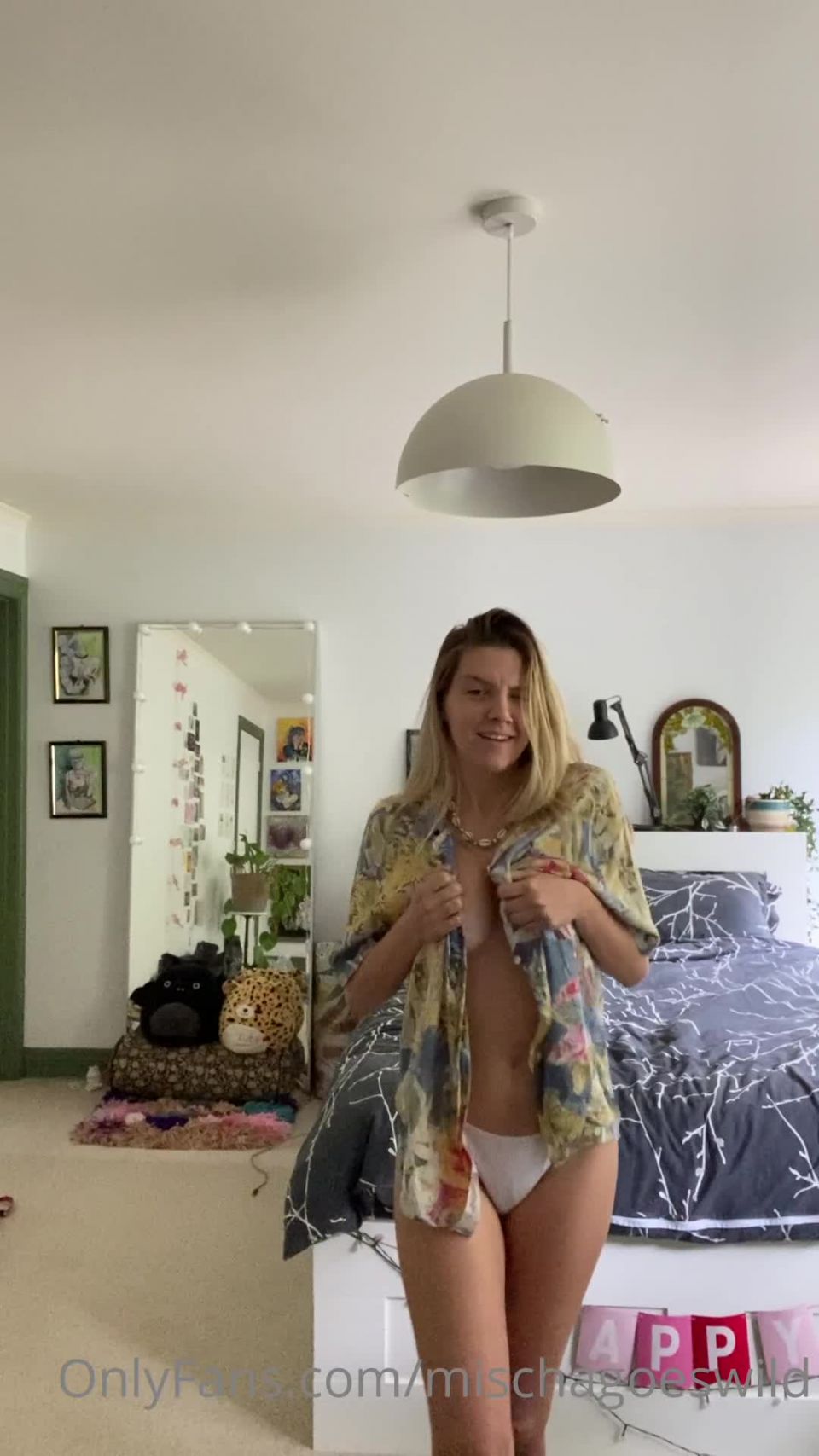 Mischa - mischagoeswild Mischagoeswild - una música de baile descarada es gracias por zz top recordatorio que puedes conseguir que baile a un s 01-12-2022