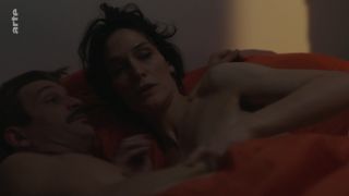 Clotilde Hesme - Amour Fou s01e01-02 (2020) HD 1080p!!!