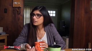 [GetFreeDays.com] Mia Khalifa First Monster Cock Threesome Adult Leak April 2023