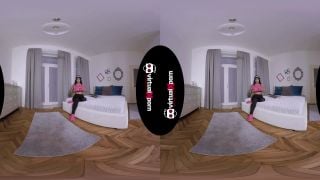 Virtual Masturbating With Monster Boob German Milf Sandra Sturm