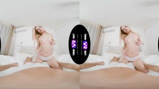 free porn video 36 Lie down and get ready to orgasm Smartphone on reality beautiful blonde fucks for pleasure