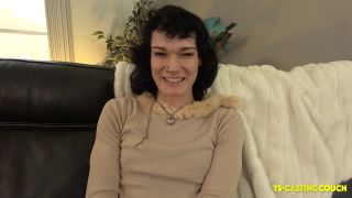 Evelyn Punx Is Horny and Hard! - Shemale