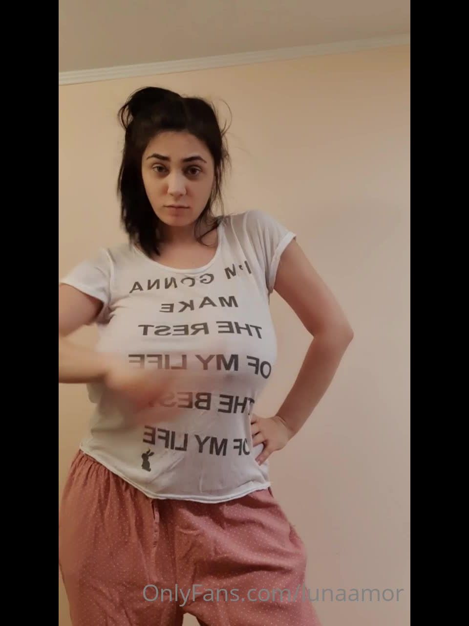 LunaAmor 5ead6d896c668cf8916c3 fuente