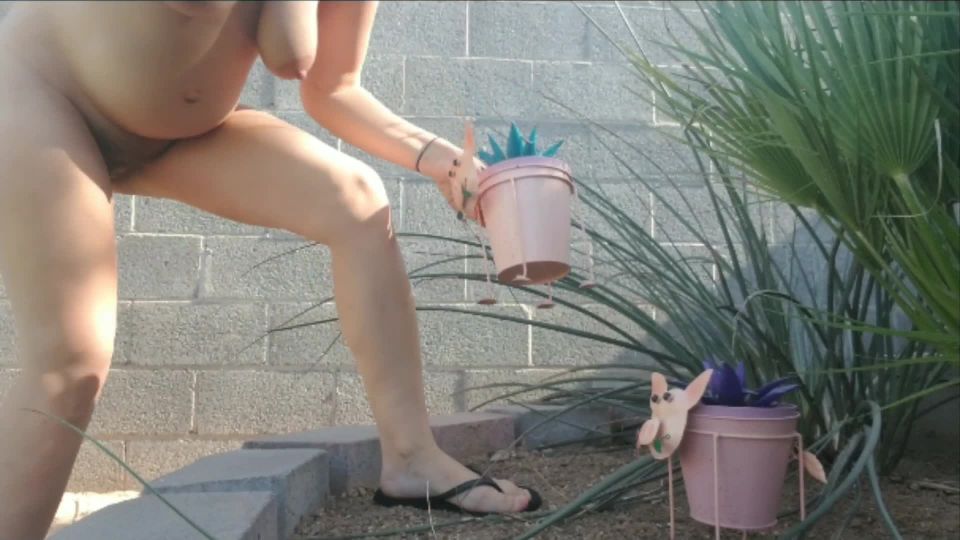 free adult video 12 Dirty Gardening and Had to Shower Pregnant, brandi love femdom empire on fetish porn 