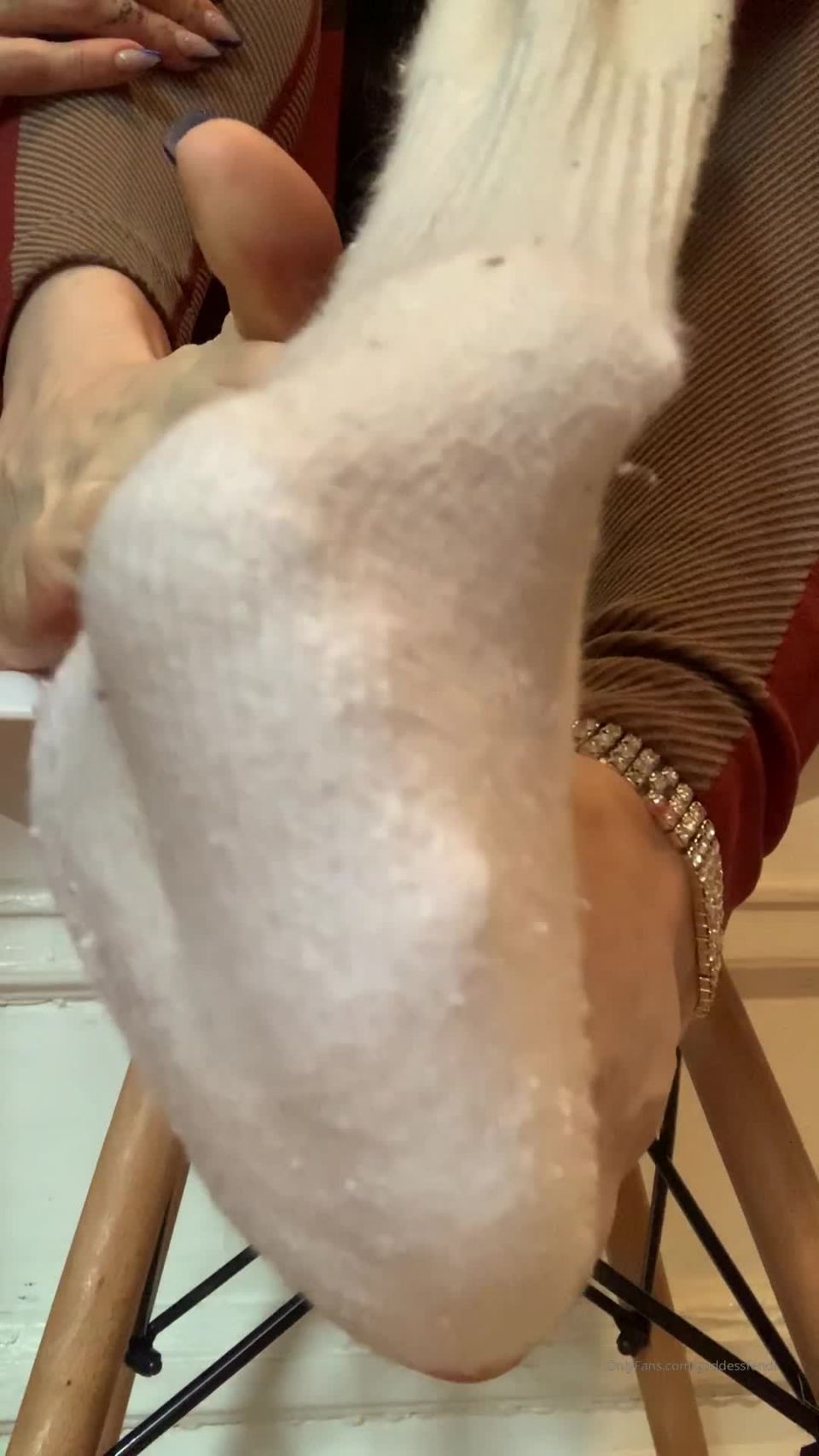 gratis adulto clip 3 gay axilas fetiche fetiche porno  diosafendi 10-03-2020 Sudadera gimnasio de eliminación de calcetines y sexy dedo del pie menea fetiche