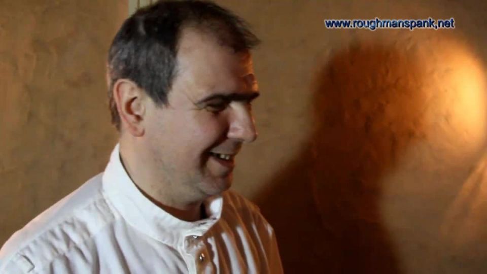 RoughManSpank.net_tavern30-1