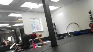 Hot butt recorded during exercise in gym