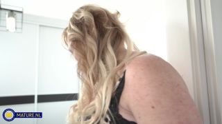 Bella simea - seduced by my stepmilf - MILF