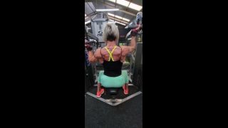Julie Pereira - juliepereirapt () Juliepereirapt - back at it all that juicy solid muscle to drool over 09-06-2021