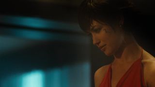 Olga Kurylenko – Hitman (2007) HD 1080p!!!