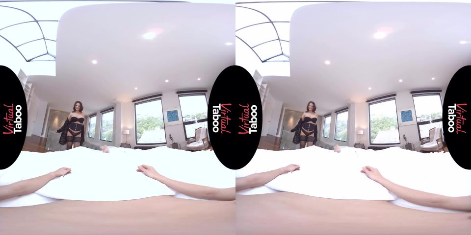 Mom’s Up To A Dirty Cleaning Starring: Anna Polina (GearVR) - [Virtual Reality]