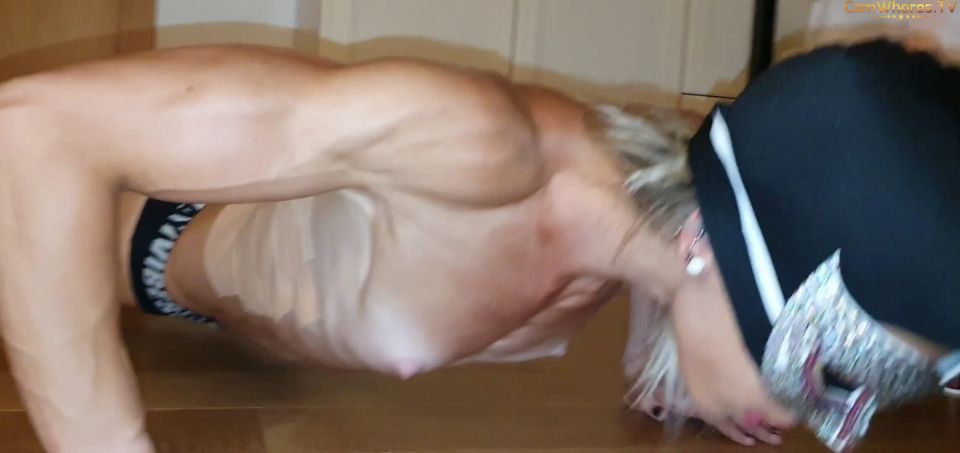 Solo para los pecs encogidos (Pornstar)