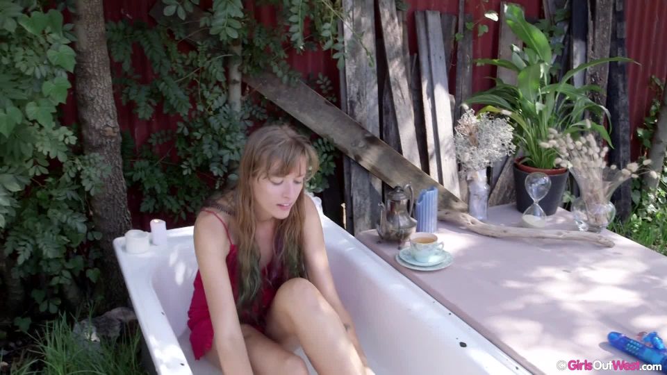 xxx video clip 15 Charlot - Outdoor Bath on masturbation porn foot fetish arab