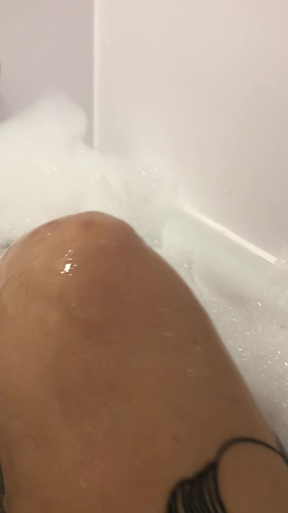 Latina Marina Latinamarina - sorry for the lack of posts heres a bath vid to make up for it enjoy 04-10-2019