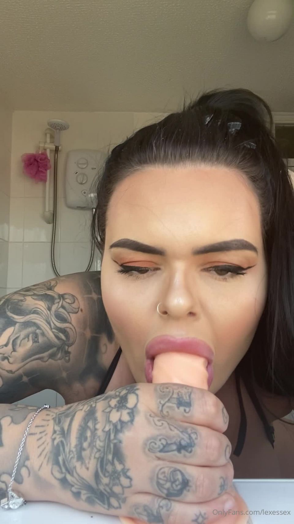 LEXIE ESSEX () Lexessex - sloppy as fuck i wanna gag l over your cock daddy just like this 14-04-2020