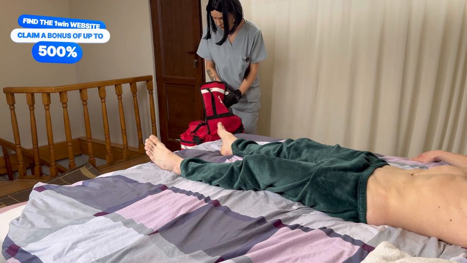 Alexa Poshspicy - Physiotherapist helps patient relieve stress and takes sperm in anus 1080P - Fast handjob