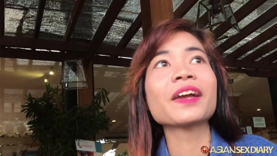 online video 37 Asiansexdiary - Liyana on fetish porn trash bag fetish