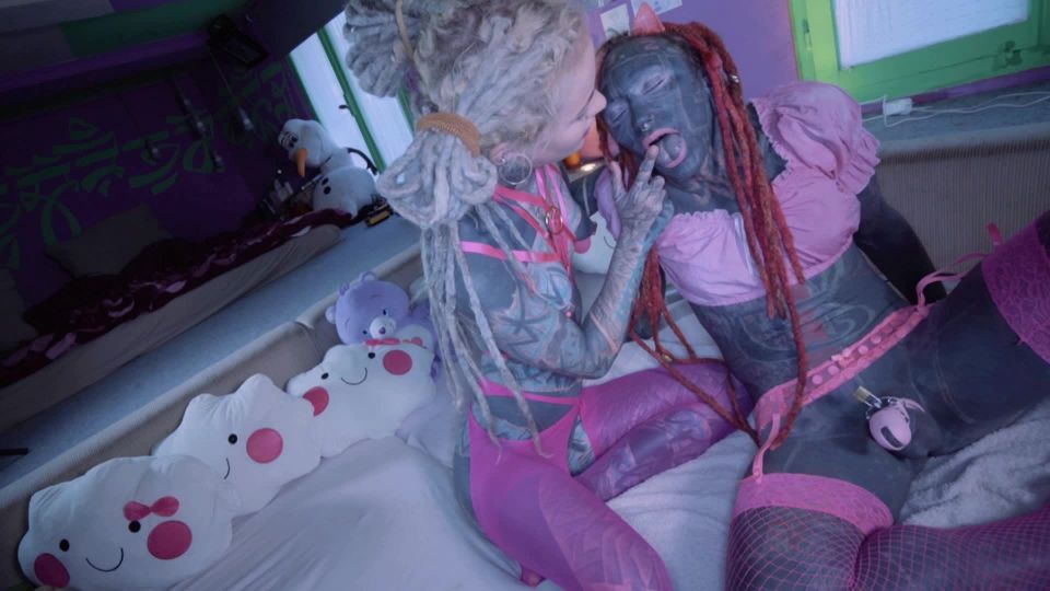 video de adultos 5 Sissy puta Lily Lulu consigue fisted Webcam con Anuskatzz  fetiche  femdom porno fetiche combustible