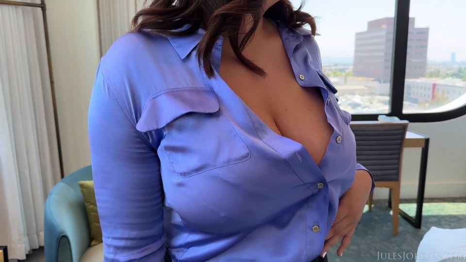 [GetFreeDays.com] Sarah Arabic Star Hotel Hospitality Service Provided By Busty porn milf big tits