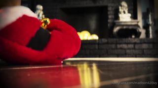video 33 Onlyfans: Madison Ivy - Christmas with Mrs Claus | dildo fucking | toys slime fetish