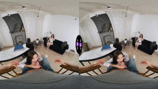 TmwVRnet  Jadilica & Vivien Doll  Trio Orgasms On The Floor