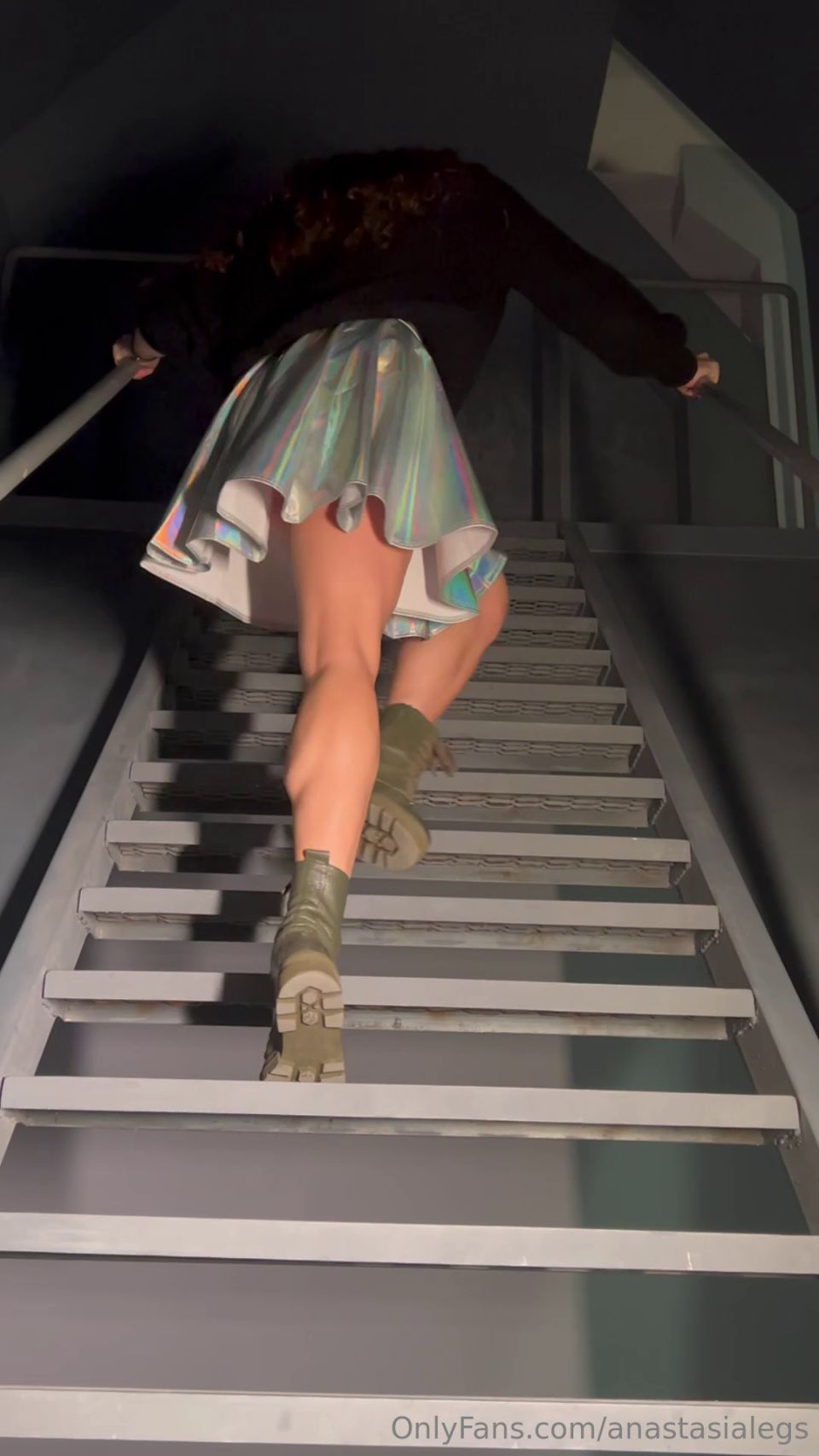 anastasialegs_anastasialegs-2023-12-18-3130228921
