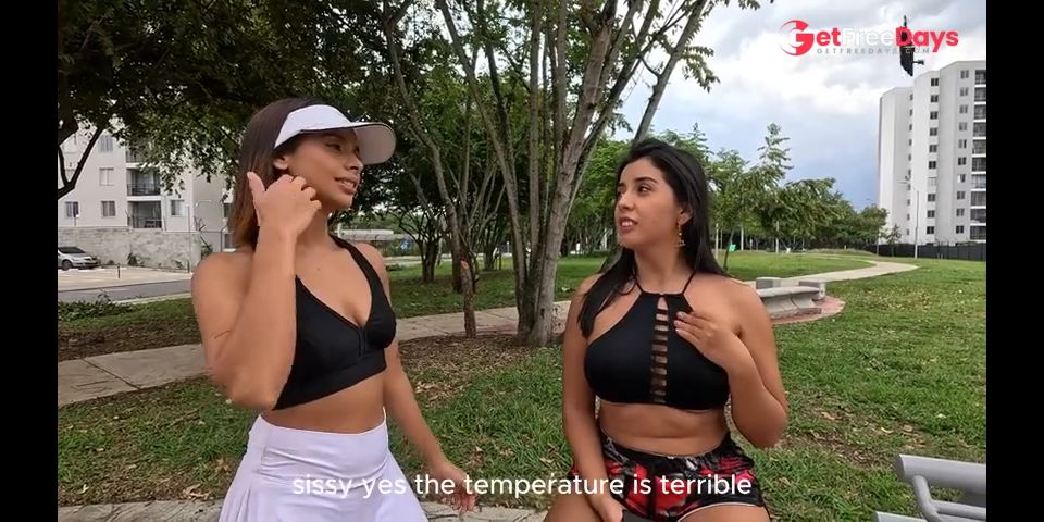 [GetFreeDays.com] I was very horny and I have a squirt outdoors in the public park while my friend controls my sex toy Sex Film March 2023