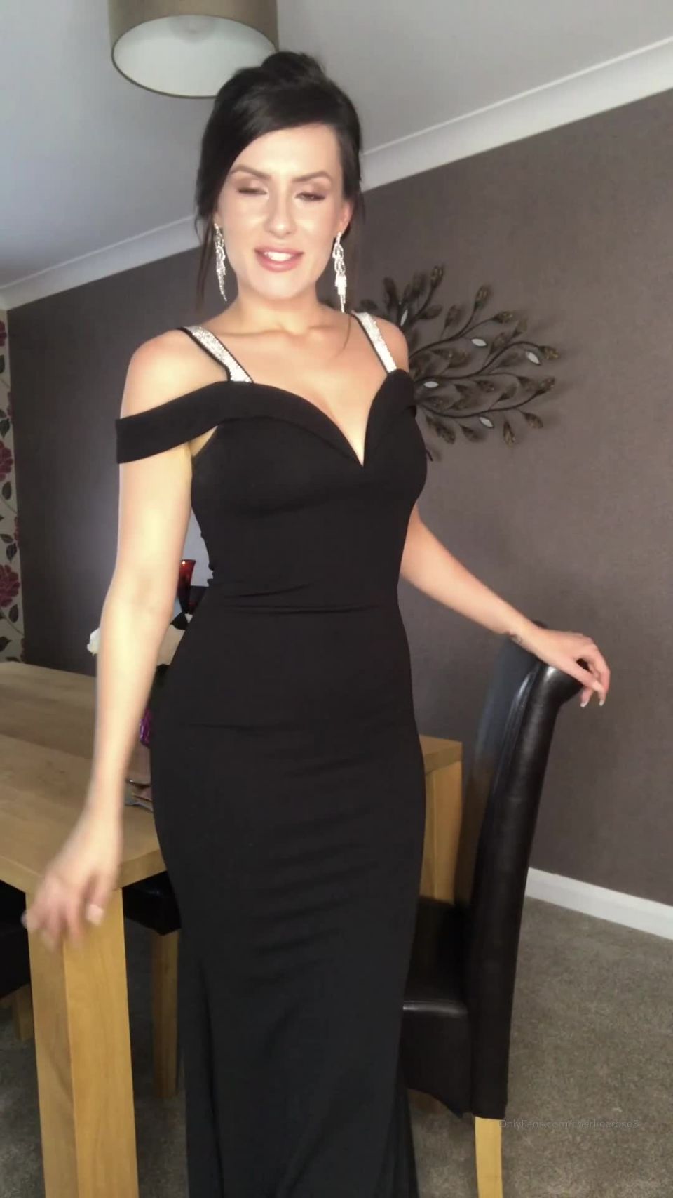 Charlieerose3 () Charlieerose - valentines black ball gown masturbation my first ever explicit video i ever made 29-11-2019