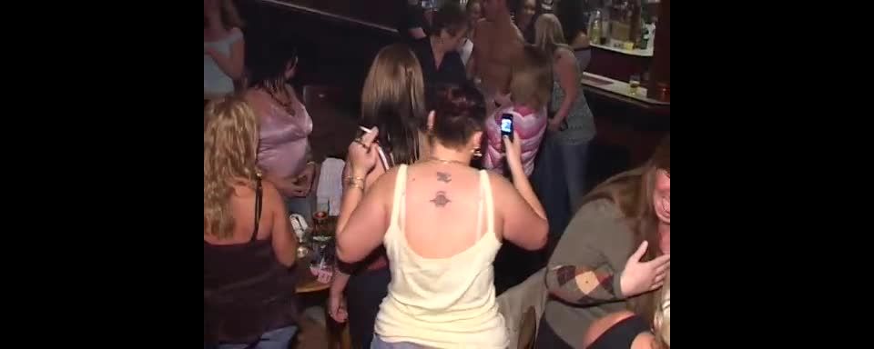 ExtremeCFM salvaje y listo para un montón de polla - 20051021-editado-800Kmov