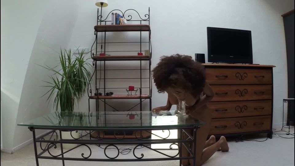 Explora tus sueños de fantasía de adultos en cuentos íntimos para dormir