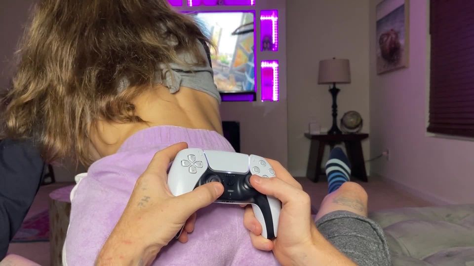 Brooke Tilli - This Game Sucks, Shoot your Cum in my Mouth Instead - Brooke tilli