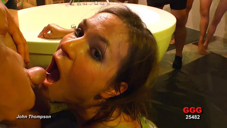 online xxx clip 12 GGG - Elise Verruckt Nach Sexo (HD), fetiche de pies sucios en bukkake porno