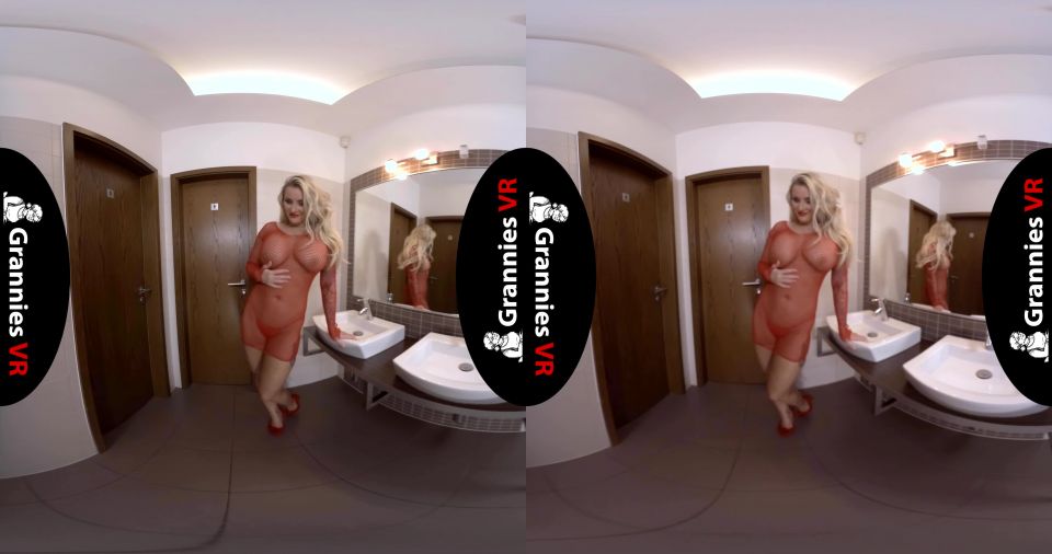 GranniesVR presents Alone in the Restroom - Jarushka Ross 4K,  on 3d porn 