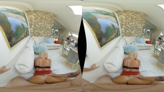 Throbbin for Robbin – Robbin Banx 4K - virtual reality - reality 