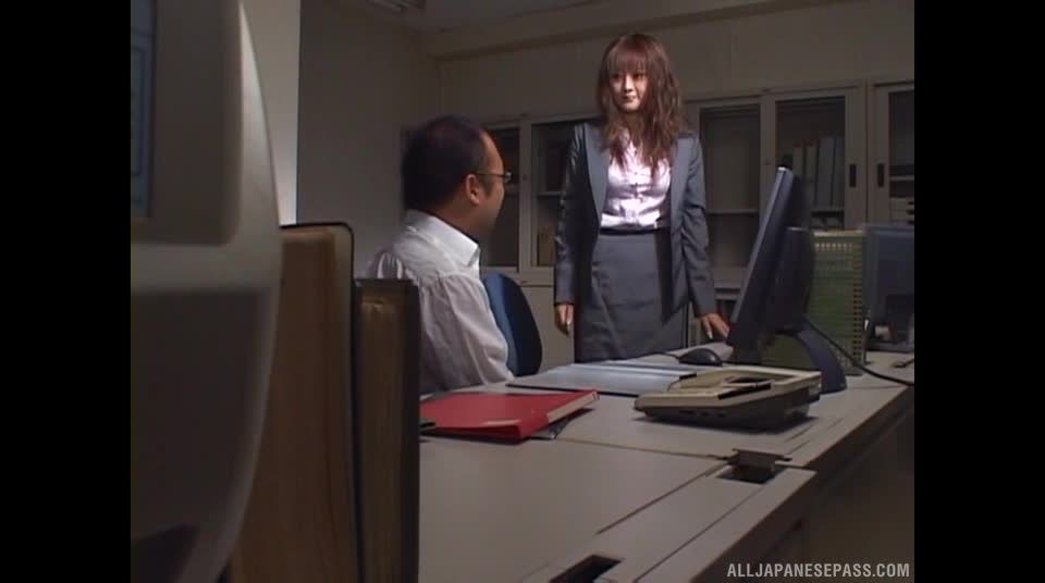 Awesome Betty Lin hot Asian office lady gets big tits fucked Video Online  536p *