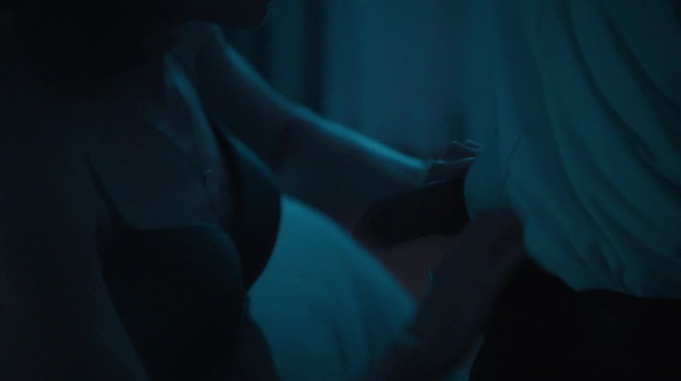 Carrie Coon – The Leftovers s01e07 (2014) HD 1080p - (Celebrity porn)