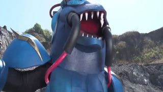 [SuperMisses.com] ZEPE-19 Luchador del Sol Leona -Los Cosmic Dark Wrestling Tag Team Champions, Ezion-001