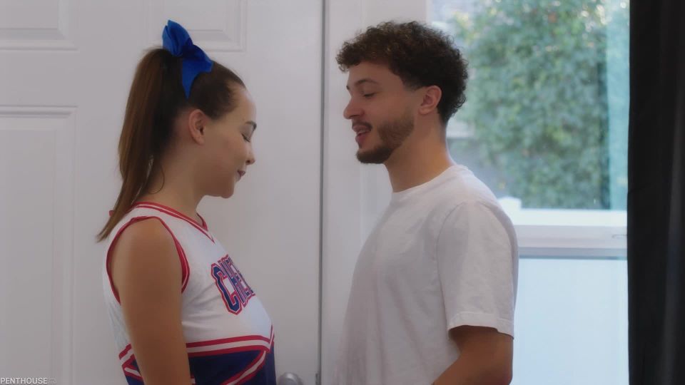 Rissa May - Busty Cheerleader Risa May Gets Her Way Video...